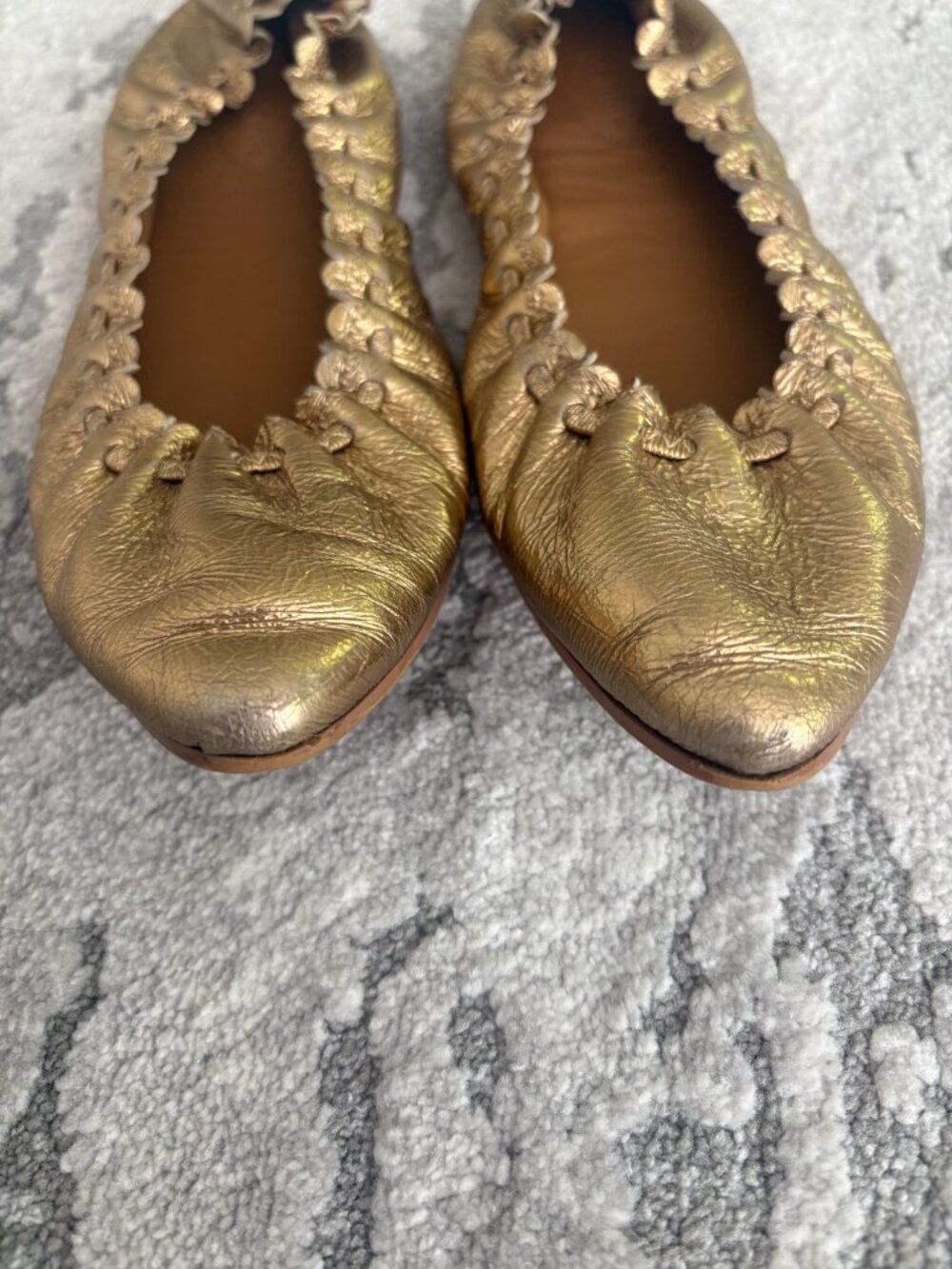 See By Chloe Metallic Gold Ruched Leather Flats - Picture 4 of 7